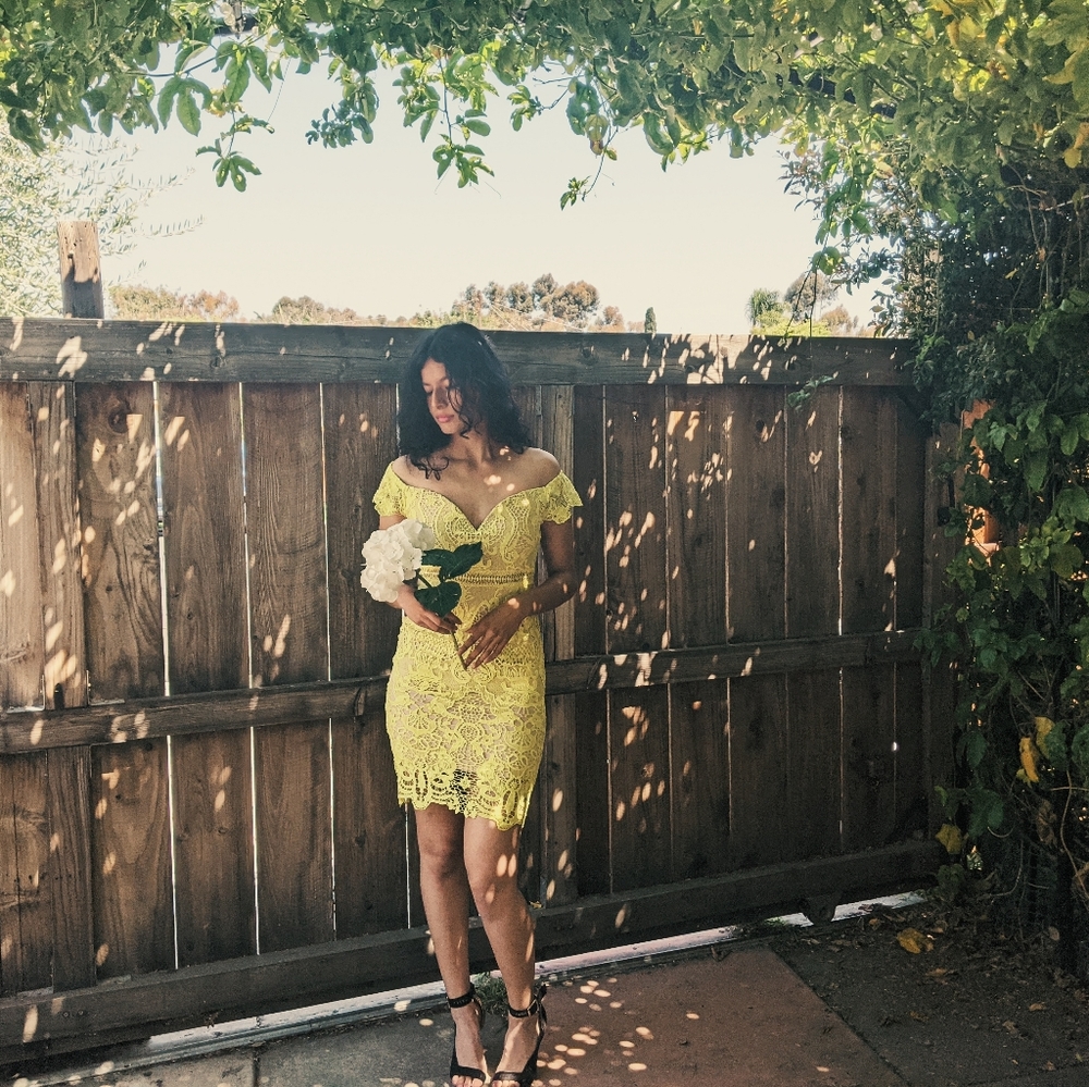 Spring yellow lace dress